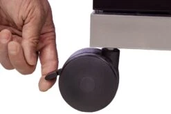 Grillfürst G750E 7-Brenner Doppelkammer - Gasgrill Mit Hochtemperaturbrenner, Seitenkocher, Heckbrenner Und Edelstahl Rosten 31 Grillfürst G750E 7-Brenner Doppelkammer - Gasgrill Mit Hochtemperaturbrenner, Seitenkocher, Heckbrenner Und Edelstahl Rosten -Grillzubehörladen Grillfuerst Gasgrill Premium G750G Rollen Unterschrank schwarz