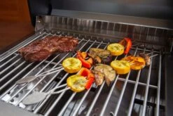Grillfürst G201E 2-Brenner Gasgrill Portabel V2 - Campinggrill / Balkongrill - X-DEAL Inkl. Untergestell Und Tragetasche -Grillzubehörladen grillfuerst g201 grillen