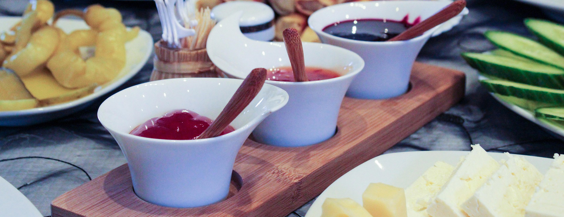 Grillzubehörladen -Grillzubehörladen sauce 4834436 1920